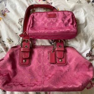 LAST CHANCE || COACH Pink Jacquard Signature Soho Shoulder Bag w/ Cosmetic Bag